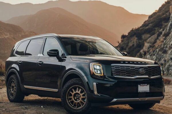 KIA TELLURIDE