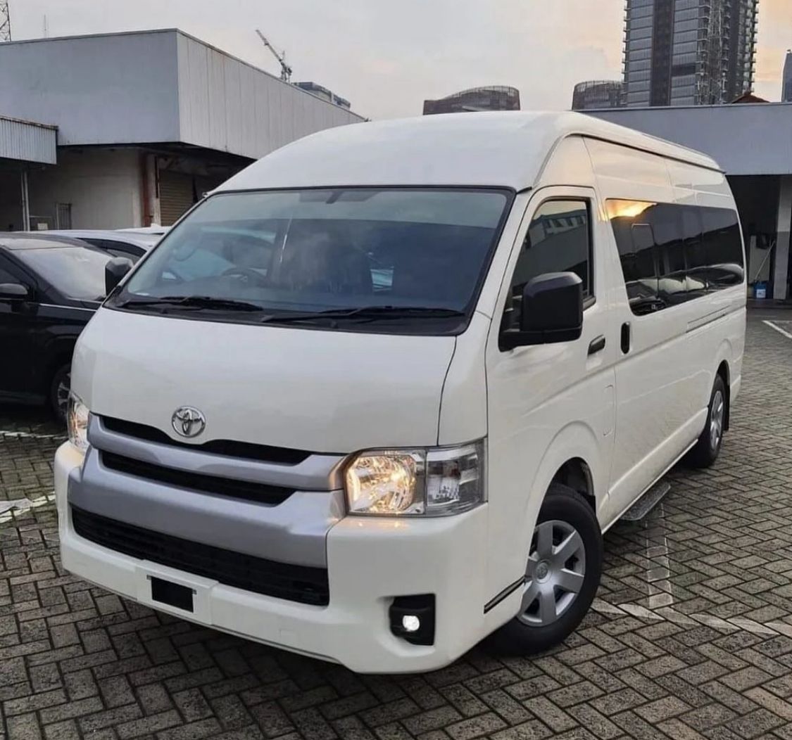 TOYOTA HiACE