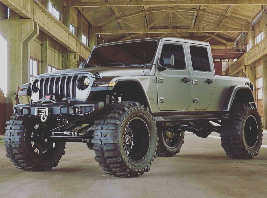 JEEP GLADIATOR